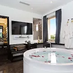 Jc Contemporary فندق