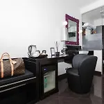 Jc Contemporary 4*