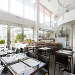 Jc Contemporary 4*