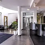 فندق Jc Contemporary 4*