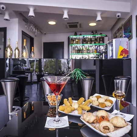 Hotel Jc Contemporary 4*
