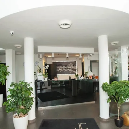 Hotel Jc Contemporary