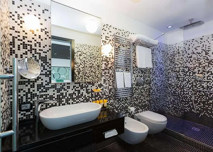 Jc Contemporary Hotell Rom