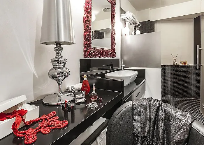 Hotell Jc Contemporary 4*